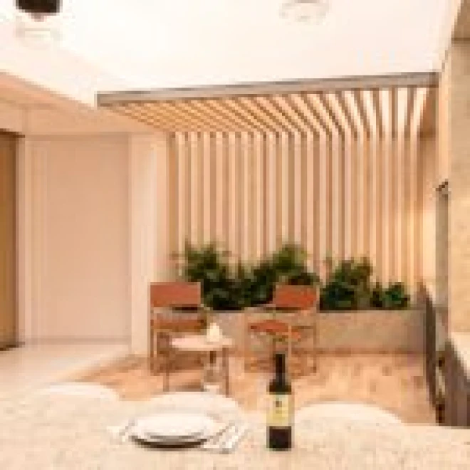 patio_rojas_4_660x660